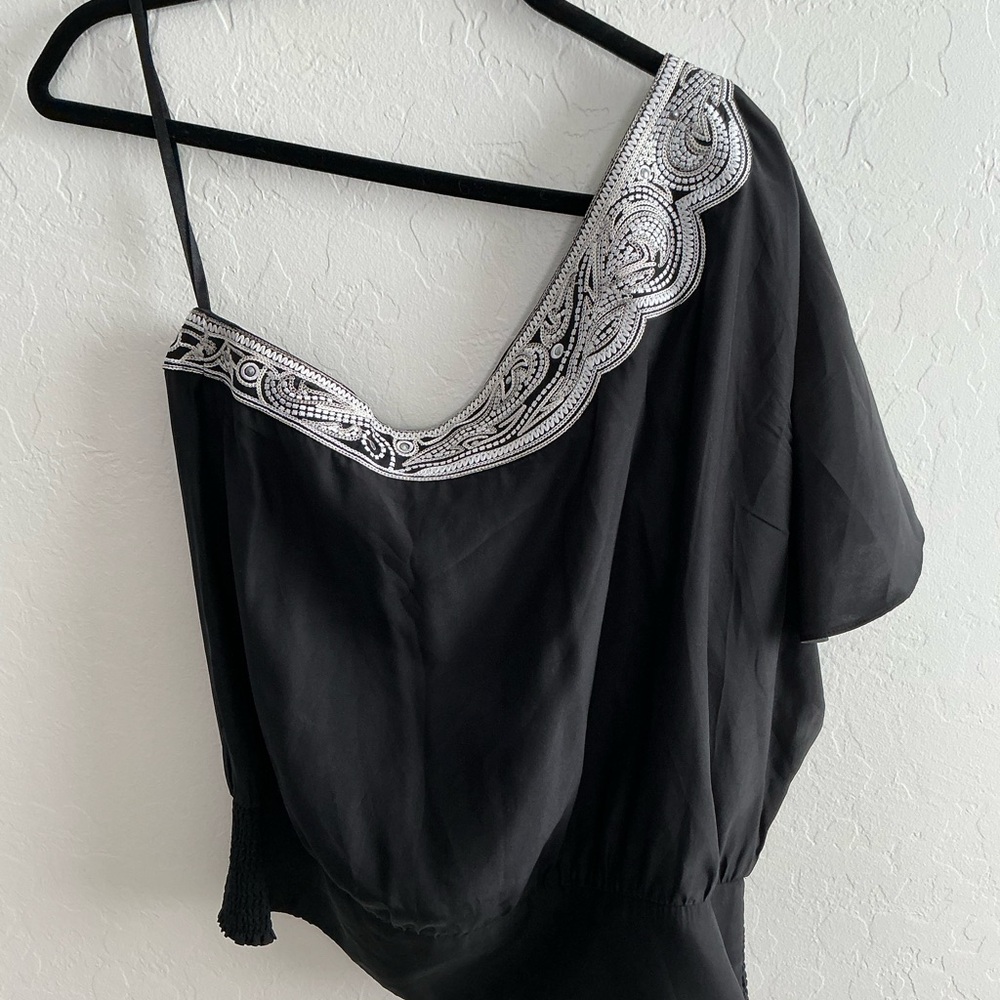 White House Black Market Black Silver Embroidered Silk One-Shoulder Top